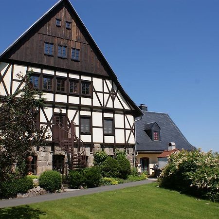 Hotel Landhaus Marienstein Берген Экстерьер фото